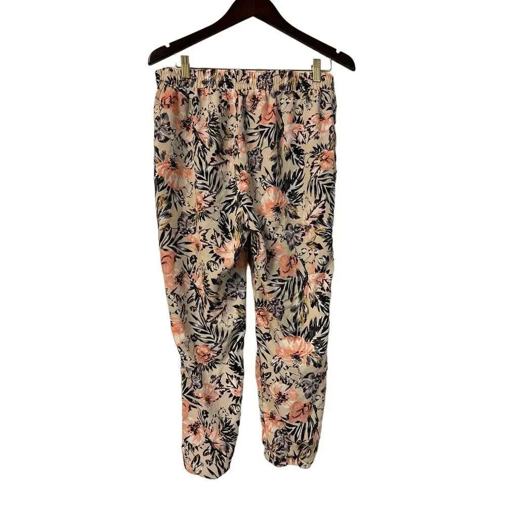 About a Girl Pants - Picture 2 of 4